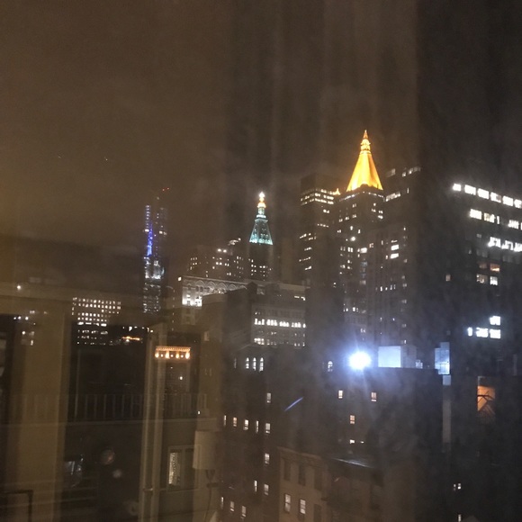 Jewelry Luver - Picture 1 of 1